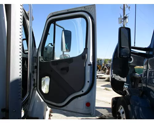 Door Assembly, Front FREIGHTLINER M2 106 LKQ Heavy Truck - Tampa