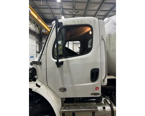 Door Assembly, Front FREIGHTLINER M2 106 Dutchers Inc   Heavy Truck Div  Ny