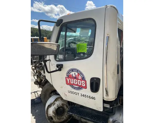 Door Assembly, Front FREIGHTLINER M2 106 Dutchers Inc   Heavy Truck Div  Ny