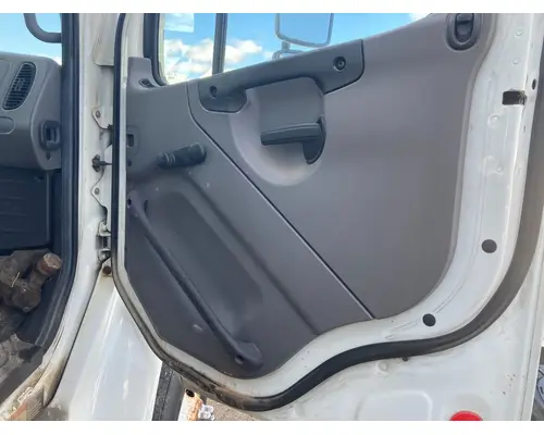 Freightliner M2 106 Door Assembly, Front