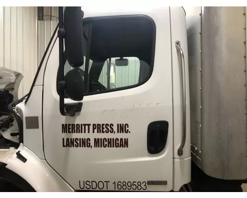 Freightliner M2 106 Door Assembly, Front