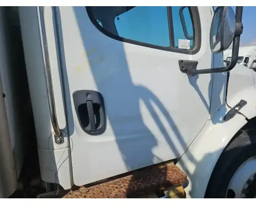 Freightliner M2 106 Door Assembly, Front