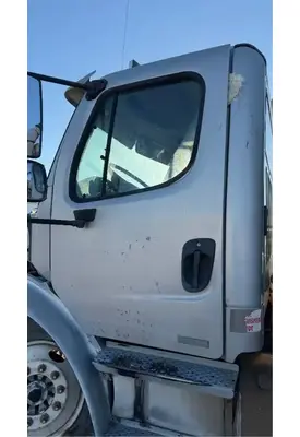 Freightliner M2 106 Door Assembly, Front