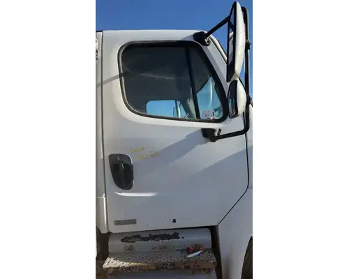 Freightliner M2 106 Door Assembly, Front