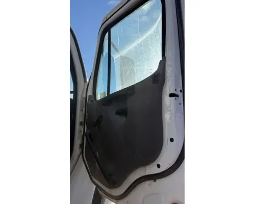 Freightliner M2 106 Door Assembly, Front