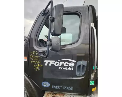 Freightliner M2 106 Door Assembly, Front