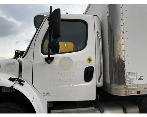 Door Assembly, Front FREIGHTLINER M2 106 DTI Trucks