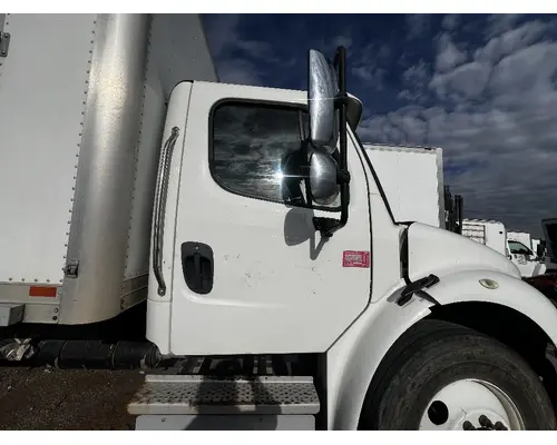 Door Assembly, Front FREIGHTLINER M2 106 DTI Trucks
