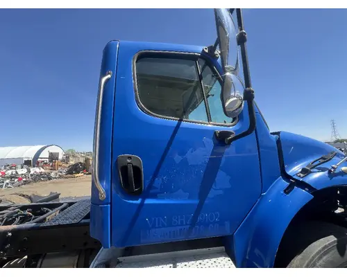 Door Assembly, Front FREIGHTLINER M2 106 DTI Trucks