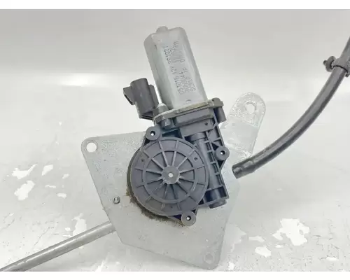 Freightliner M2 106 Door Window Regulator, Front