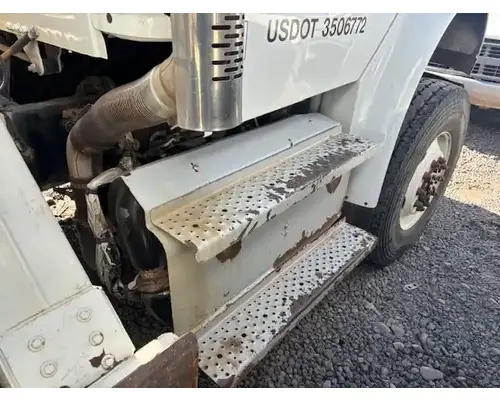 DPF (Diesel Particulate Filter) Freightliner M2 106 Holst Truck Parts