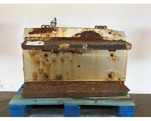 DPF (Diesel Particulate Filter) FREIGHTLINER M2-106 Rydemore Heavy Duty Truck Parts Inc