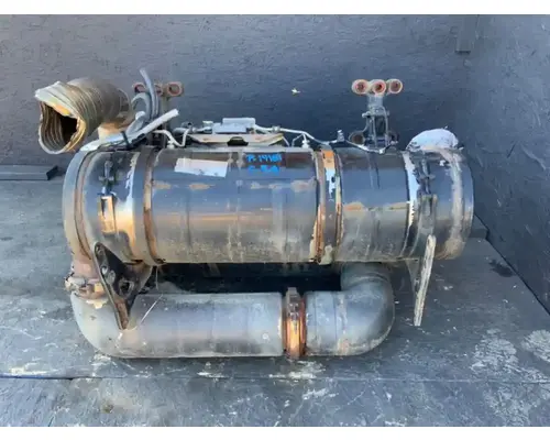 DPF (Diesel Particulate Filter) Freightliner M2 106 Complete Recycling Group LLC