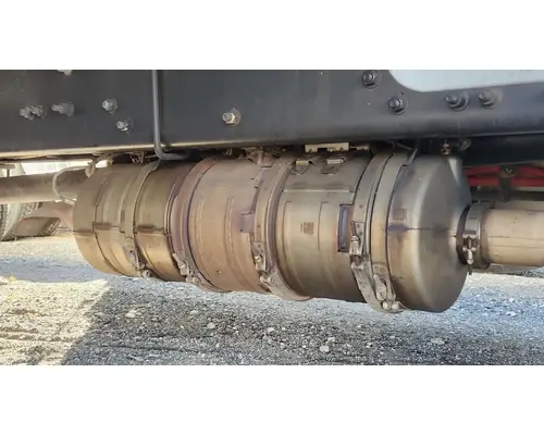 DPF (Diesel Particulate Filter) Freightliner M2 106 Complete Recycling Group LLC