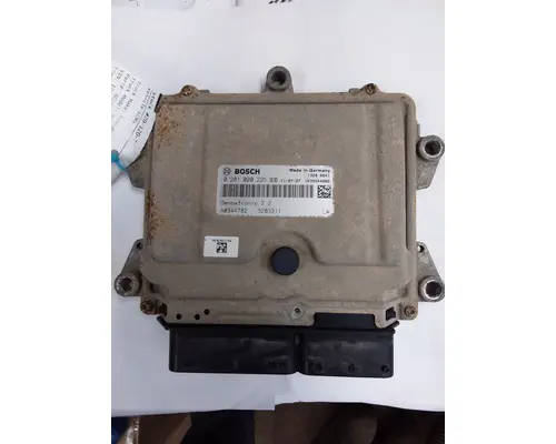 Freightliner M2 106 ECM