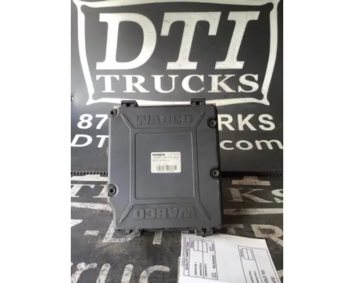 ECM (Brake & ABS) FREIGHTLINER M2 106 DTI Trucks