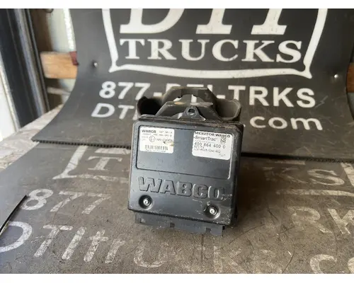 ECM (Brake & ABS) FREIGHTLINER M2 106 DTI Trucks