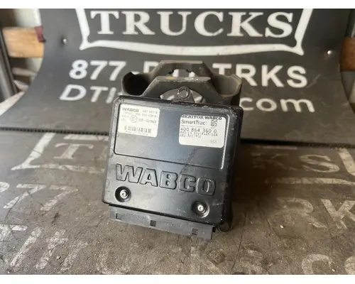 ECM (Brake & ABS) FREIGHTLINER M2 106 DTI Trucks
