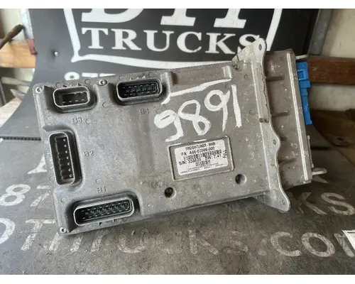 ECM FREIGHTLINER M2 106 DTI Trucks