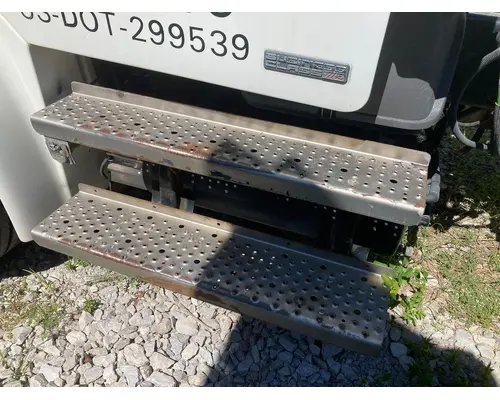 Brackets, Misc. FREIGHTLINER M2-106 Vander Haags Inc Dm