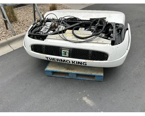 Equipment (Mounted) FREIGHTLINER M2 106 DTI Trucks