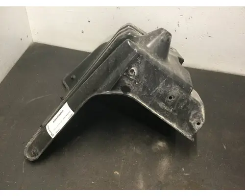 Freightliner M2 106 Fender, Inner