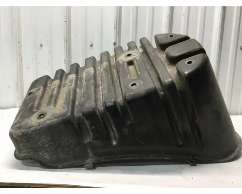 Freightliner M2 106 Fender, Inner