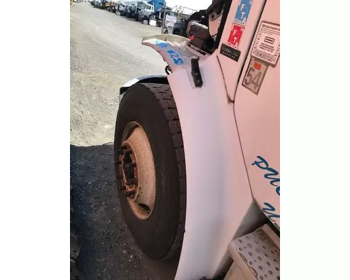 Fender Extension FREIGHTLINER M2 106 Hagerman Inc.