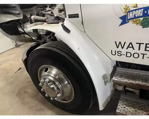 Fender FREIGHTLINER M2-106 Vander Haags Inc Sp