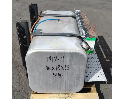 Freightliner M2 106 Fuel Tank