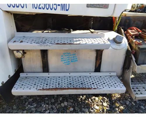 Fuel Tank FREIGHTLINER M2 106 LKQ Heavy Truck Maryland