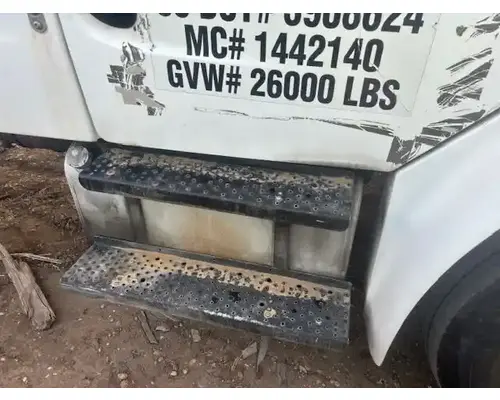 Freightliner M2 106 Fuel Tank