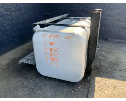 Freightliner M2 106 Fuel Tank