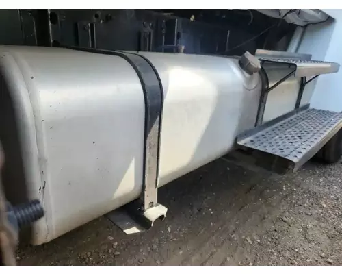 Freightliner M2 106 Fuel Tank