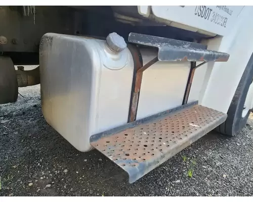 Freightliner M2 106 Fuel Tank