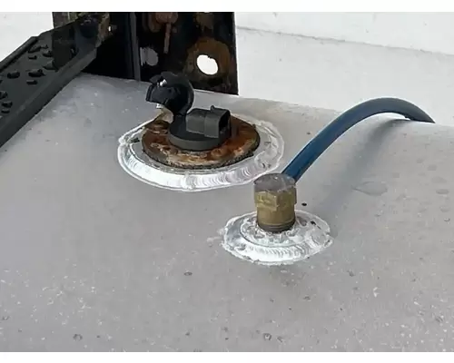 Freightliner M2 106 Fuel Tank