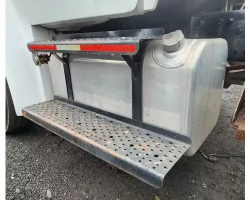 Freightliner M2 106 Fuel Tank