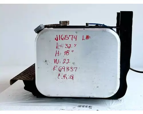 Freightliner M2 106 Fuel Tank
