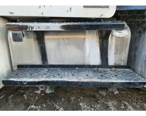 Freightliner M2 106 Fuel Tank