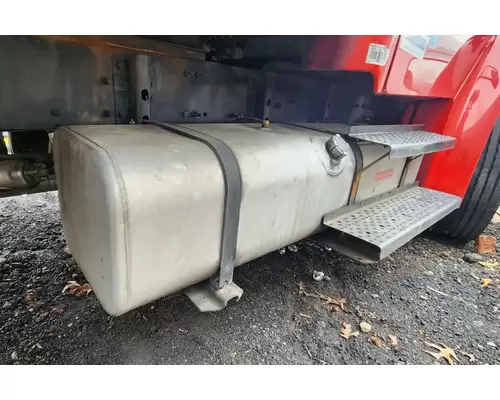 Freightliner M2 106 Fuel Tank