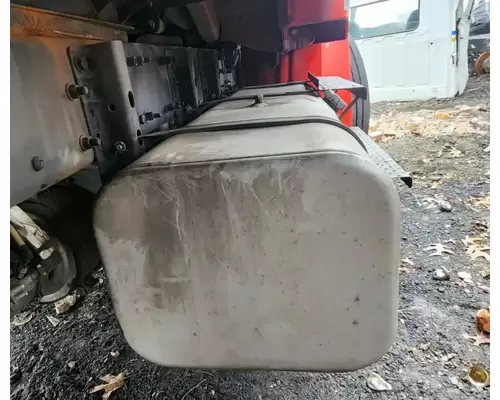 Freightliner M2 106 Fuel Tank