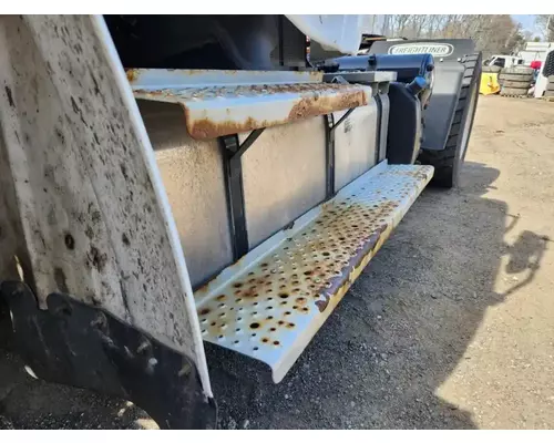Freightliner M2 106 Fuel Tank