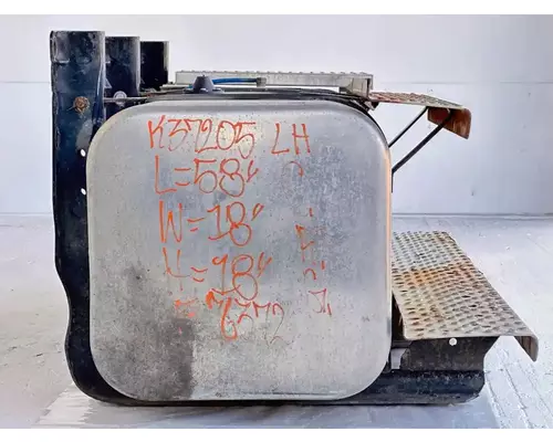 Freightliner M2 106 Fuel Tank