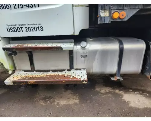 Freightliner M2 106 Fuel Tank