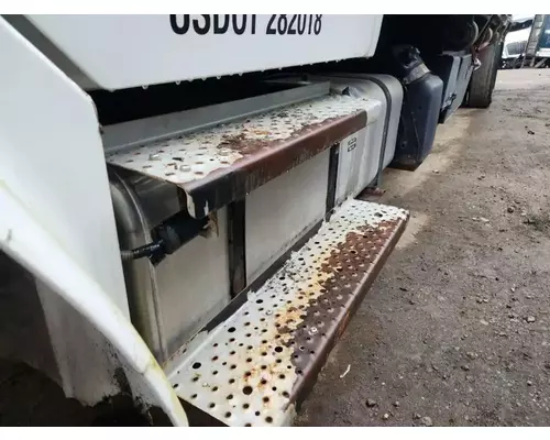 Freightliner M2 106 Fuel Tank