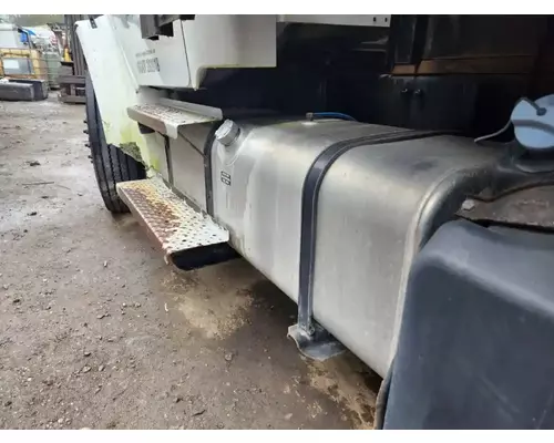 Freightliner M2 106 Fuel Tank