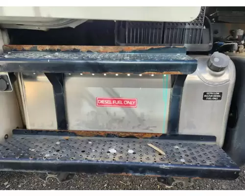 Freightliner M2 106 Fuel Tank