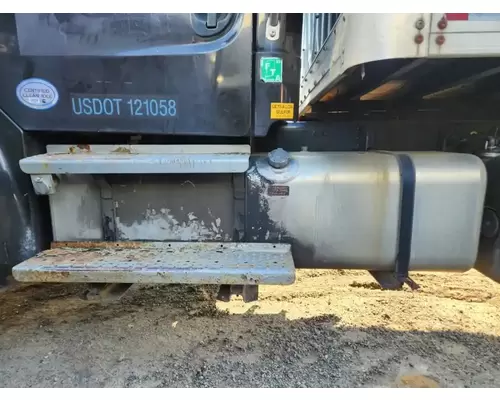 Freightliner M2 106 Fuel Tank