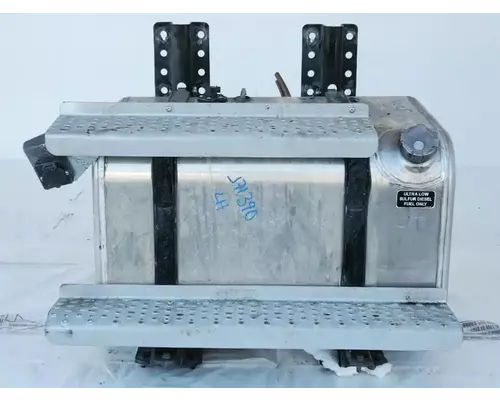 Freightliner M2 106 Fuel Tank