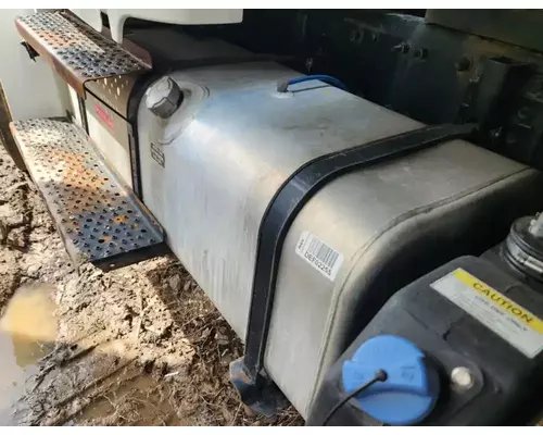 Freightliner M2 106 Fuel Tank